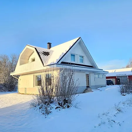 فيلة Authentic Arctic At The Delta