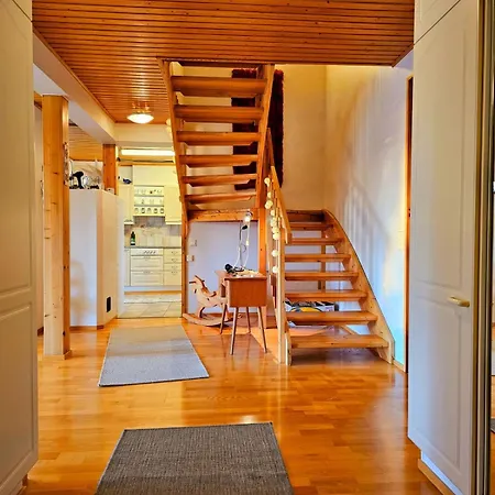 Authentic Arctic At The Delta روفانييمي