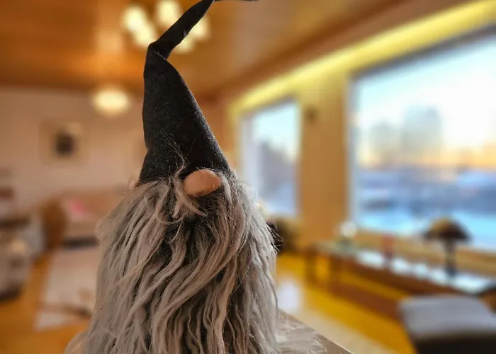 Authentic Arctic At The Delta Villa *