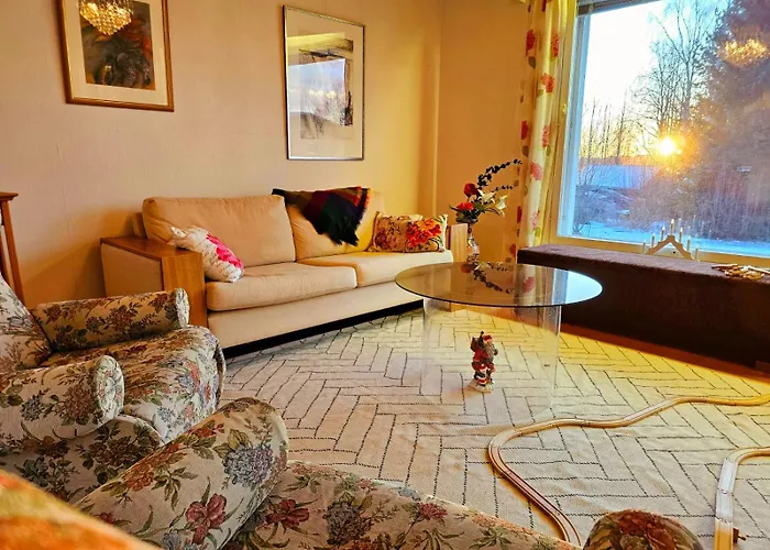 Authentic Arctic At The Delta