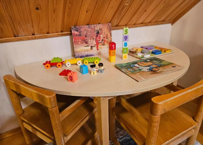 Authentic Arctic At The Delta *