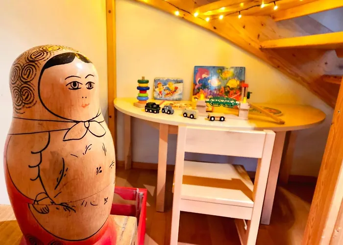 Authentic Arctic At The Delta *